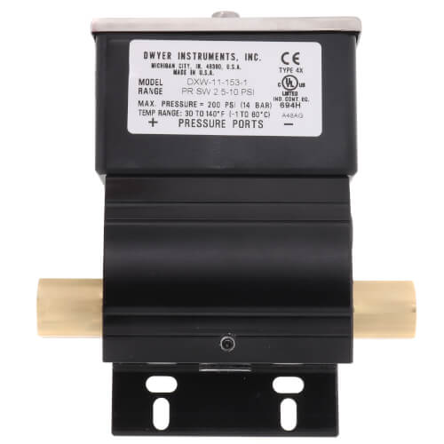 Wet/Wet Differential SPDT Pressure Switch, 1/4" FNPT, NEMA 4X (2.5 - 10 PSI)